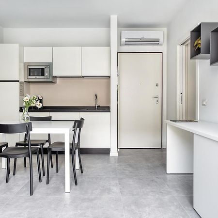 Sleek City Abode In Maciachini 米兰 外观 照片